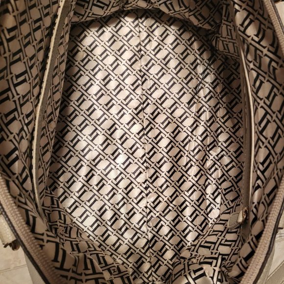 Tignanello Purse/Shoulder Bag - Picture 8 of 10